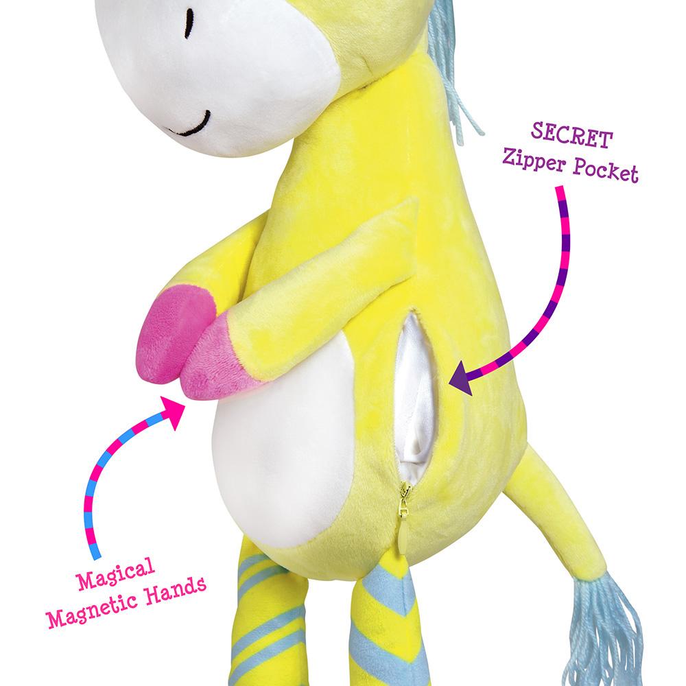 Zippity Hug N Hide Giselle